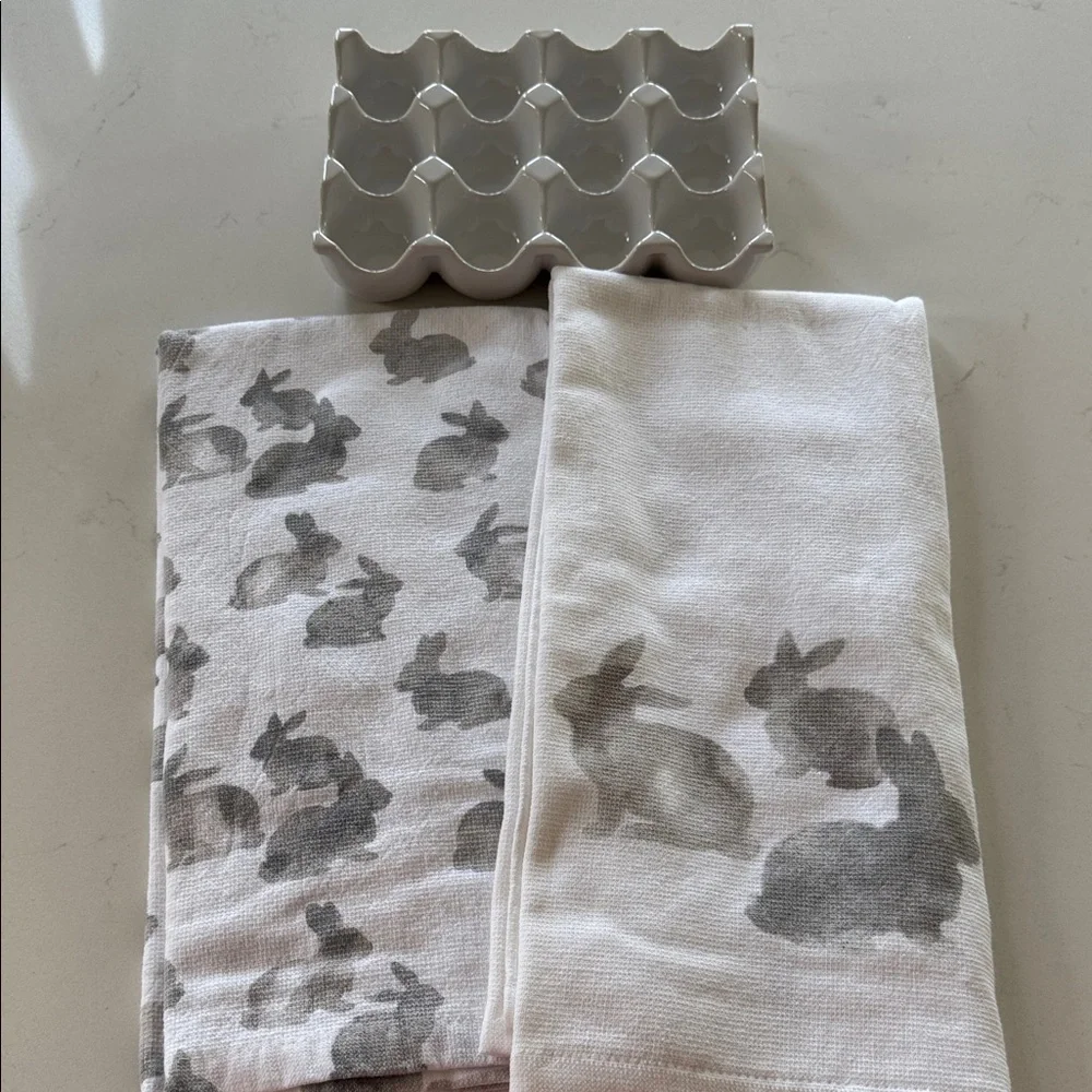 Gray and White Bunny Print Towels with Egg Tray New
